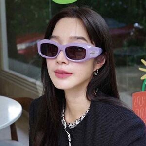 Givenchy GV40044U 78A Sunglasses Geometric Lilac Frame, Smoke Lenses